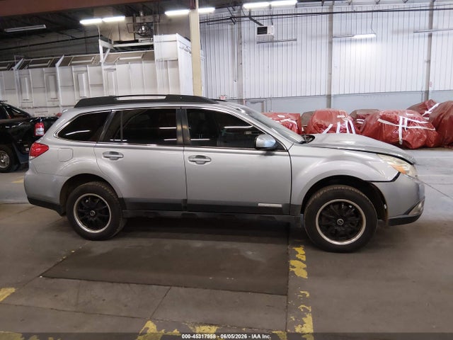 45317958 :رقم المزاد ، 4S4BRDLC8C2219868 vin ، 2012 Subaru Outback 3.6r Limited مزاد بيع