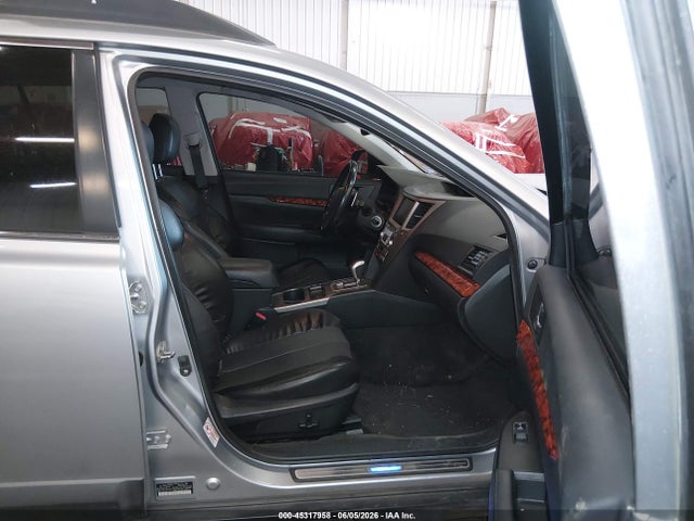 45317958 :رقم المزاد ، 4S4BRDLC8C2219868 vin ، 2012 Subaru Outback 3.6r Limited مزاد بيع