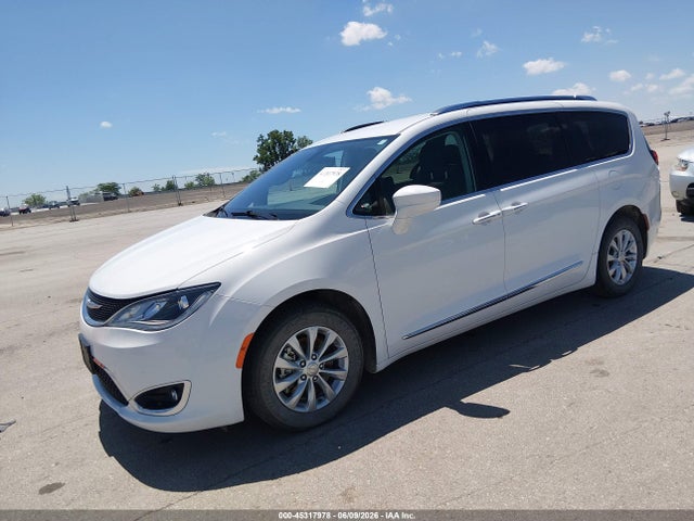 Продаж на аукціоні авто 2018 Chrysler Pacifica Touring L, vin: 2C4RC1BG8JR287691, номер лоту: 45317978