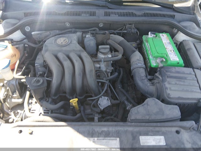 3VW2K7AJ8EM383061 Volkswagen Jetta 2.0l S