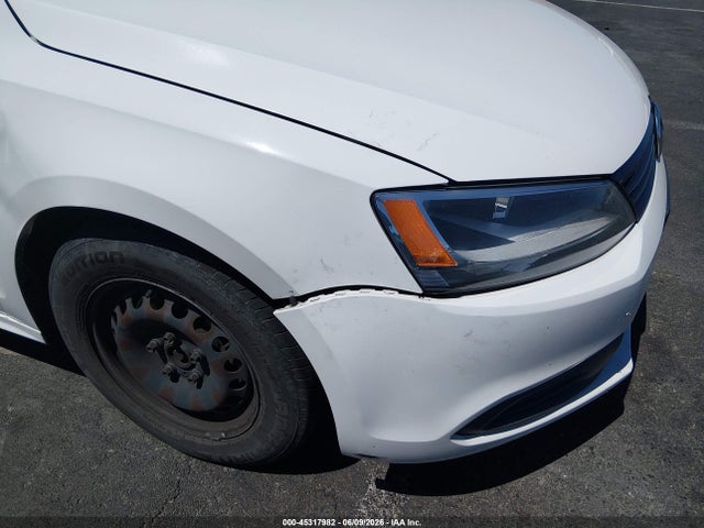 3VW2K7AJ8EM383061 Volkswagen Jetta 2.0l S
