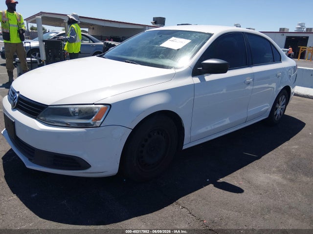 3VW2K7AJ8EM383061 Volkswagen Jetta 2.0l S