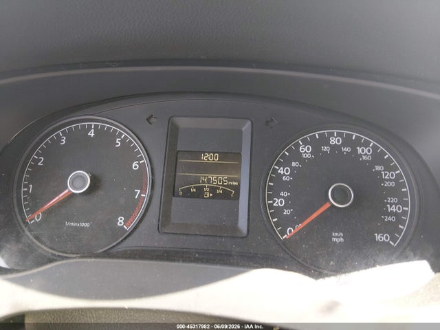 3VW2K7AJ8EM383061 Volkswagen Jetta 2.0l S
