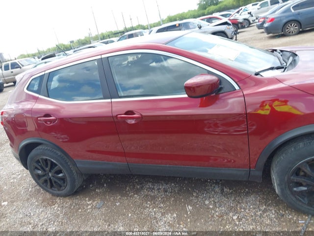 JN1BJ1AV4MW312429 Nissan Rogue Sport S Fwd Xtronic Cvt