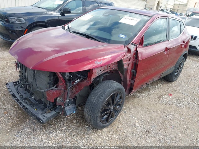 JN1BJ1AV4MW312429 Nissan Rogue Sport S Fwd Xtronic Cvt
