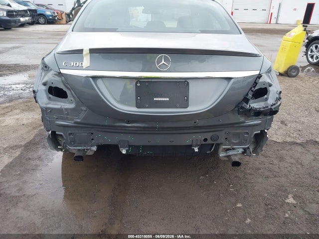 45318055 :رقم المزاد ، 55SWF4JB3HU227274 vin ، 2017 Mercedes-benz C 300 Sport مزاد بيع