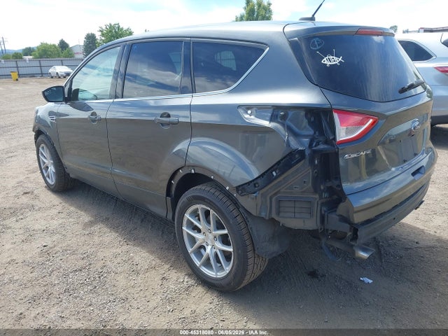 45318080 :رقم المزاد ، 1FMCU0G77GUB08375 vin ، 2016 Ford Escape Se مزاد بيع