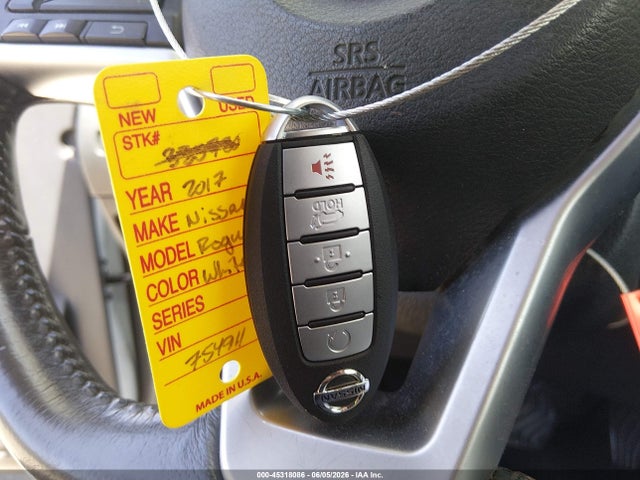 45318086 :رقم المزاد ، 5N1AT2MT4HC754911 vin ، 2017 Nissan Rogue Sv مزاد بيع