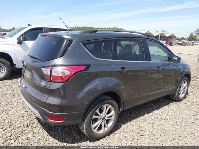 Ford ESCAPE SE 2018 1FMCU9GDXJUD08605 Image 4