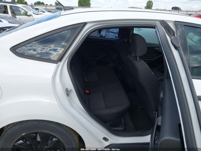 Ford FOCUS S 2015 1FADP3E21FL256508 Image 8