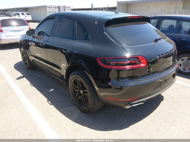 Porsche Macan 2018 WP1AA2A52JLB21098 Image 3