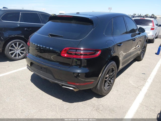 Porsche Macan 2018 WP1AA2A52JLB21098 Image 4