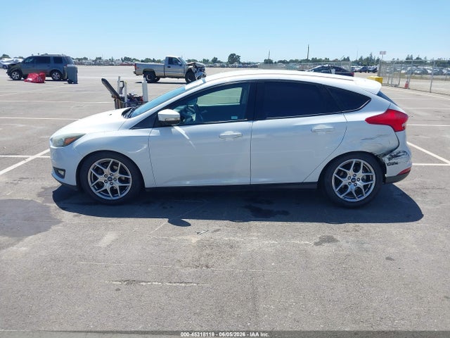 Продажа на аукционе авто 2015 Ford Focus Se, vin: 1FADP3K22FL275525, номер лота: 45318118