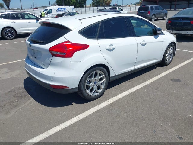 Продажа на аукционе авто 2015 Ford Focus Se, vin: 1FADP3K22FL275525, номер лота: 45318118