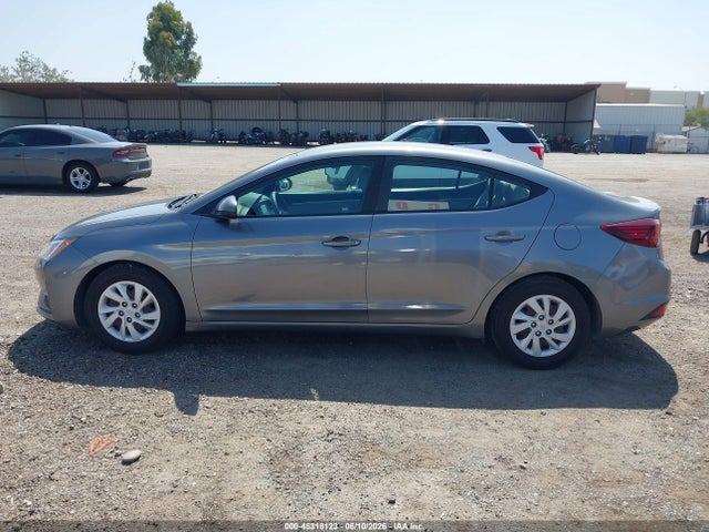 Hyundai ELANTRA SE 2019 5NPD74LF3KH429840 Image 15
