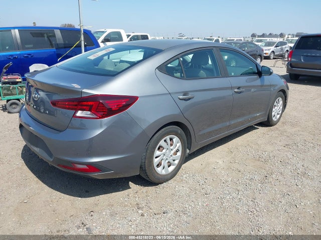 Hyundai ELANTRA SE 2019 5NPD74LF3KH429840 Image 4