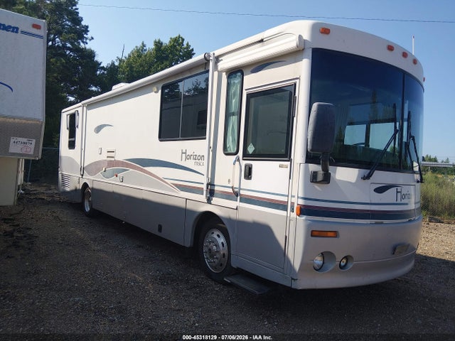 Auction sale of the 2001 Freightliner Chassis X Line Motor Home, vin: 4UZAAHAK21CJ36089, lot number: 45318129