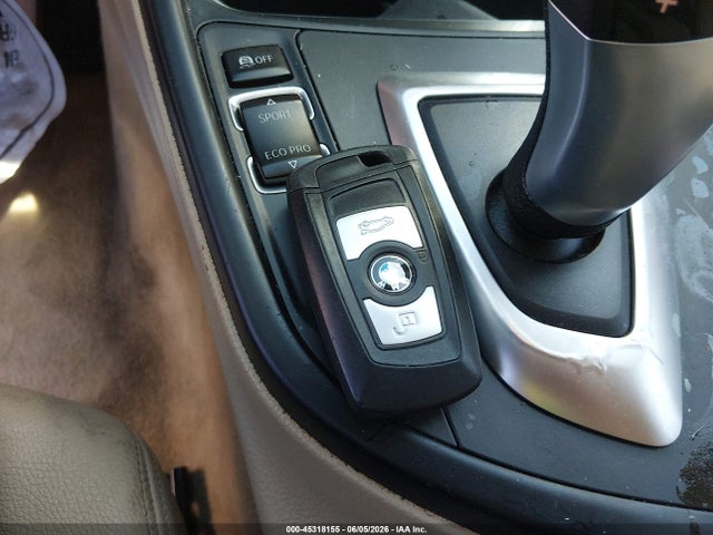 BMW 320i 2015 WBA3B1C55FK141399 Image 11