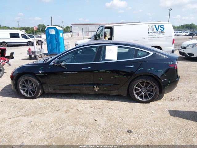 5YJ3E1EA0JF012559 Tesla Model 3 Long Range/mid Range