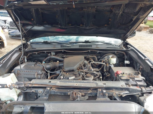 5TFAX5GN9GX051819 Toyota Tacoma Sr5