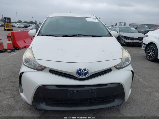 Toyota Prius V Three 2016 JTDZN3EU2GJ044186 Image 12
