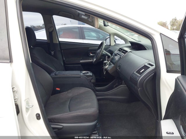 Toyota Prius V Three 2016 JTDZN3EU2GJ044186 Image 5