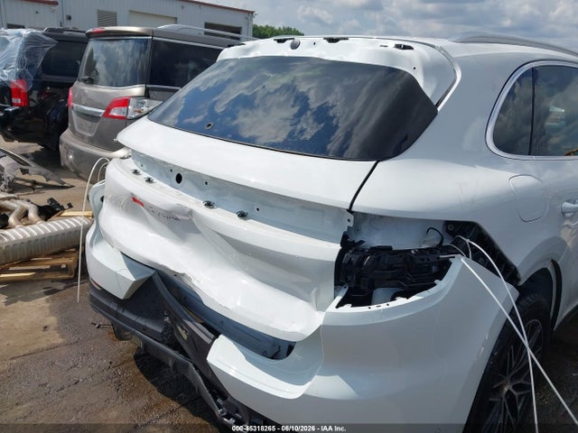 45318265 :رقم المزاد ، WP1AA2AY5RDA14496 vin ، 2024 Porsche Cayenne مزاد بيع