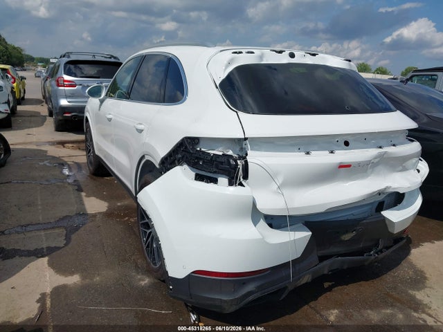 45318265 :رقم المزاد ، WP1AA2AY5RDA14496 vin ، 2024 Porsche Cayenne مزاد بيع