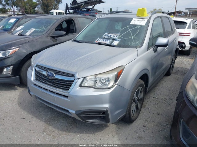 Subaru Forester 2.5i Premium 2017 JF2SJAEC7HH448796 Image 2