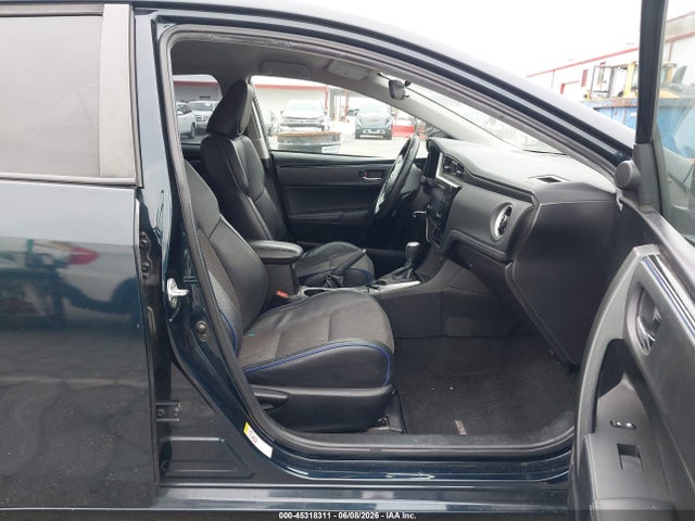 Toyota COROLLA SE 2018 5YFBURHE8JP775610 Image 5