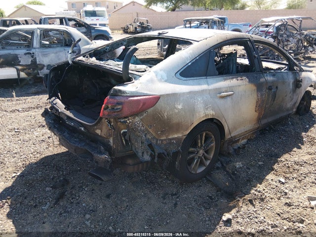 Hyundai SONATA ECO 2015 5NPE24AA6FH162001 Image 4