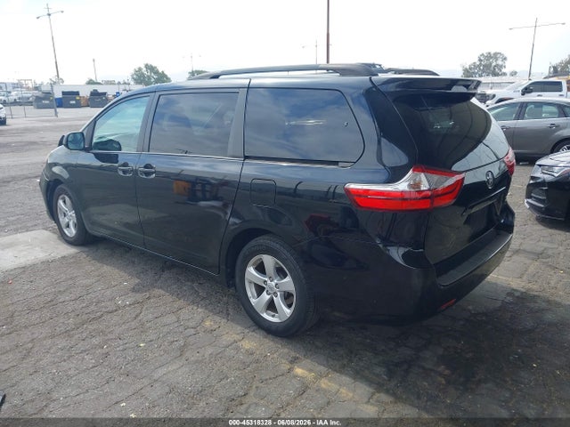 5TDKK3DC8GS730531 Toyota Sienna Le 8 Passenger