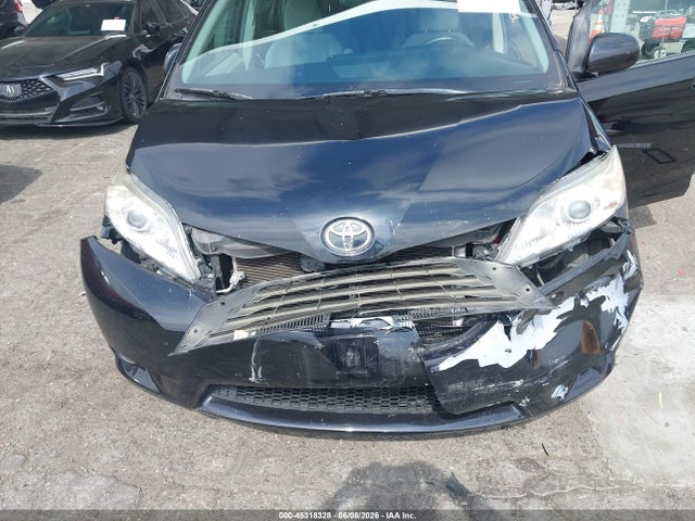 5TDKK3DC8GS730531 Toyota Sienna Le 8 Passenger