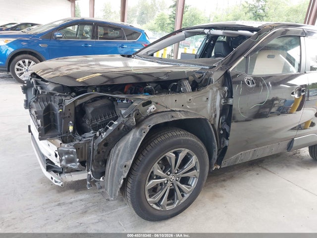 45318340 :رقم المزاد ، 2T3DWRFV8NW135950 vin ، 2022 Toyota Rav4 Hybrid Limited مزاد بيع