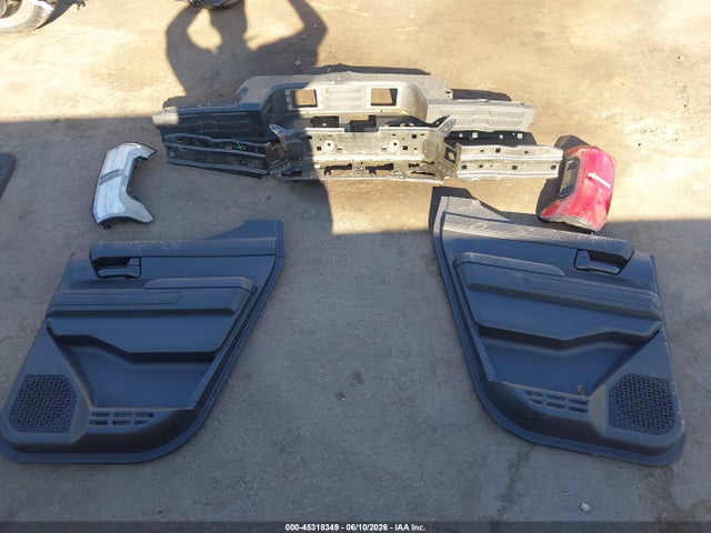 Auction sale of the 2025 Toyota Tacoma Sr, vin: 3TYKD5HN4ST022534, lot number: 45318349