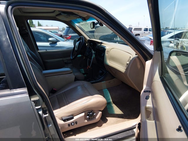 Aukcja sprzedaży 1999 Ford Explorer Eddie Bauer/limited Edition/xlt, vin: 1FMDU32E2XZA25189, numer aukcji: 45318362