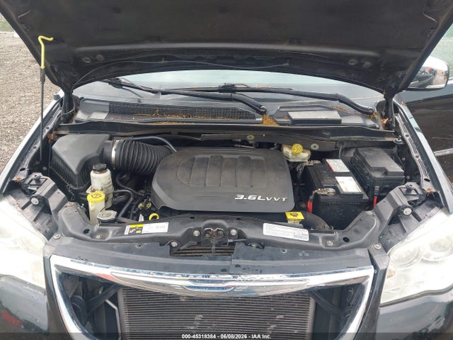 45318384 :رقم المزاد ، 2C4RC1GG6ER183148 vin ، 2014 Chrysler Town & Country Limited مزاد بيع