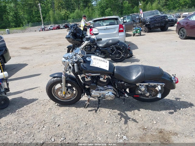 Harley-Davidson Xl1200 C 2015 1HD1CT313FC409861 Image 13