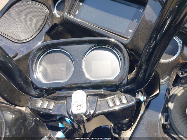 Продажа на аукционе авто 2016 Harley-davidson Fltrx Road Glide, vin: 1HD1KHM38GB617306, номер лота: 45318425