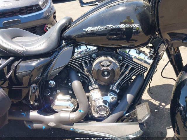 Продажа на аукционе авто 2016 Harley-davidson Fltrx Road Glide, vin: 1HD1KHM38GB617306, номер лота: 45318425