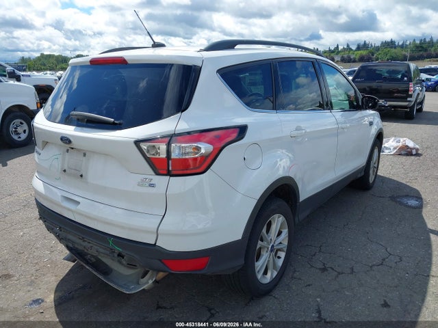 Ford ESCAPE SE 2018 1FMCU9G95JUC63486 Image 4