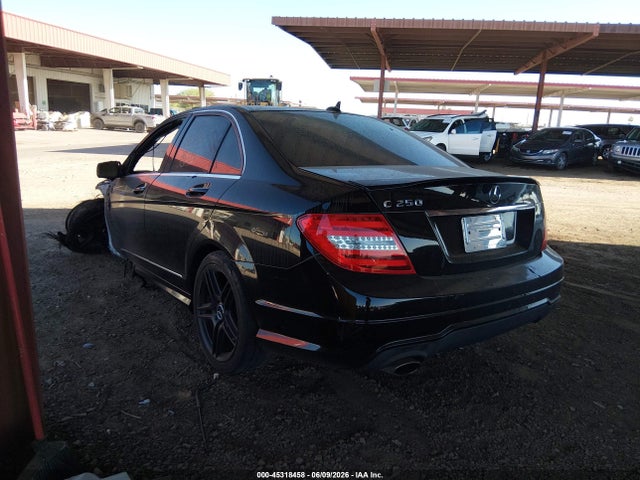 WDDGF4HB7ER310150 Mercedes-Benz C 250 Sport