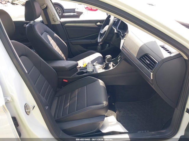 Продажа на аукционе авто 2024 Volkswagen Jetta 1.5t Se, vin: 3VW7M7BU4RM046966, номер лота: 45318463
