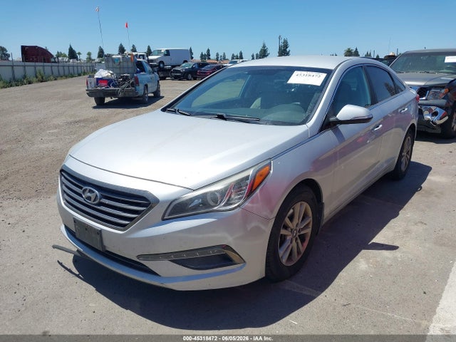 Hyundai SONATA ECO 2015 5NPE24AA3FH157838 Image 2