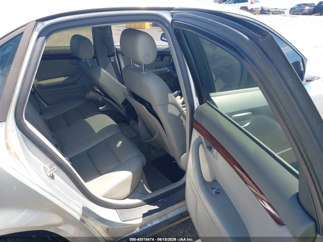 2003 Audi A4 3.0 მანქანა იყიდება აუქციონზე, vin: WAULT68E43A372167, აუქციონის ნომერი: 45318474