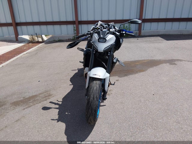 2025 Yamaha Mtn690 C მანქანა იყიდება აუქციონზე, vin: JYARM48Y9SA000715, აუქციონის ნომერი: 45318483