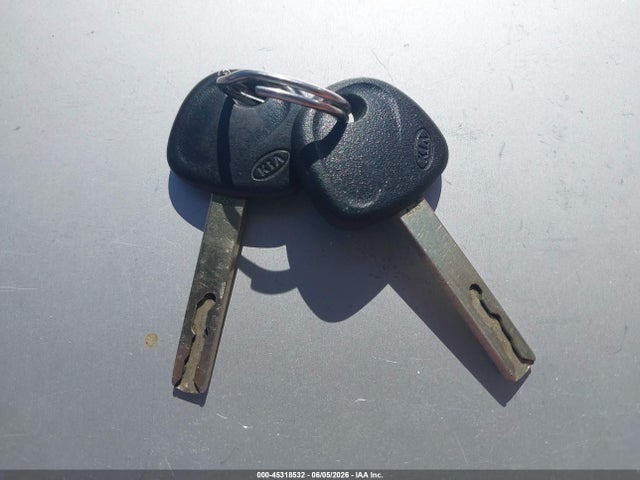 3KPA24AB6JE048097 KIA RIO LX
