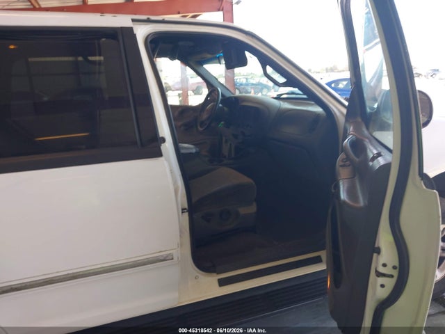 Продажа на аукционе авто 1999 Ford Expedition Eddie Bauer/xlt, vin: 1FMPU18L8XLB47047, номер лота: 45318542