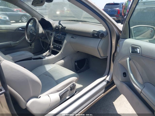 2003 Mercedes-benz C 320 Sport მანქანა იყიდება აუქციონზე, vin: WDBRN64J03A477667, აუქციონის ნომერი: 45318553