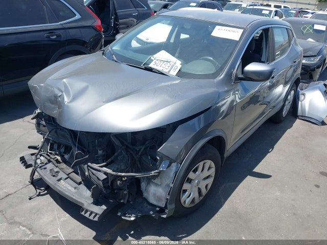 JN1BJ1CP9HW002216 Nissan Rogue Sport S
